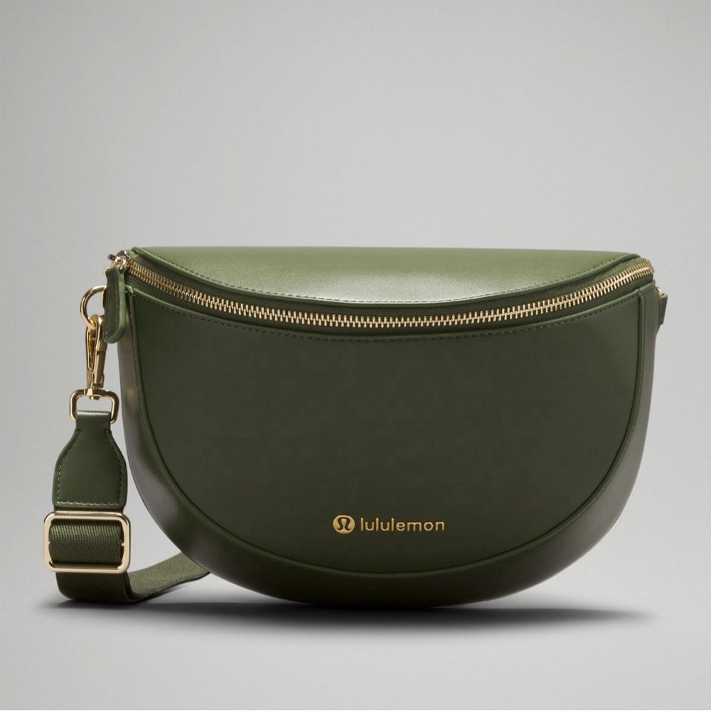 🆕 Lululemon Cactus Material Saddle Crossbody Bag 2L NWT